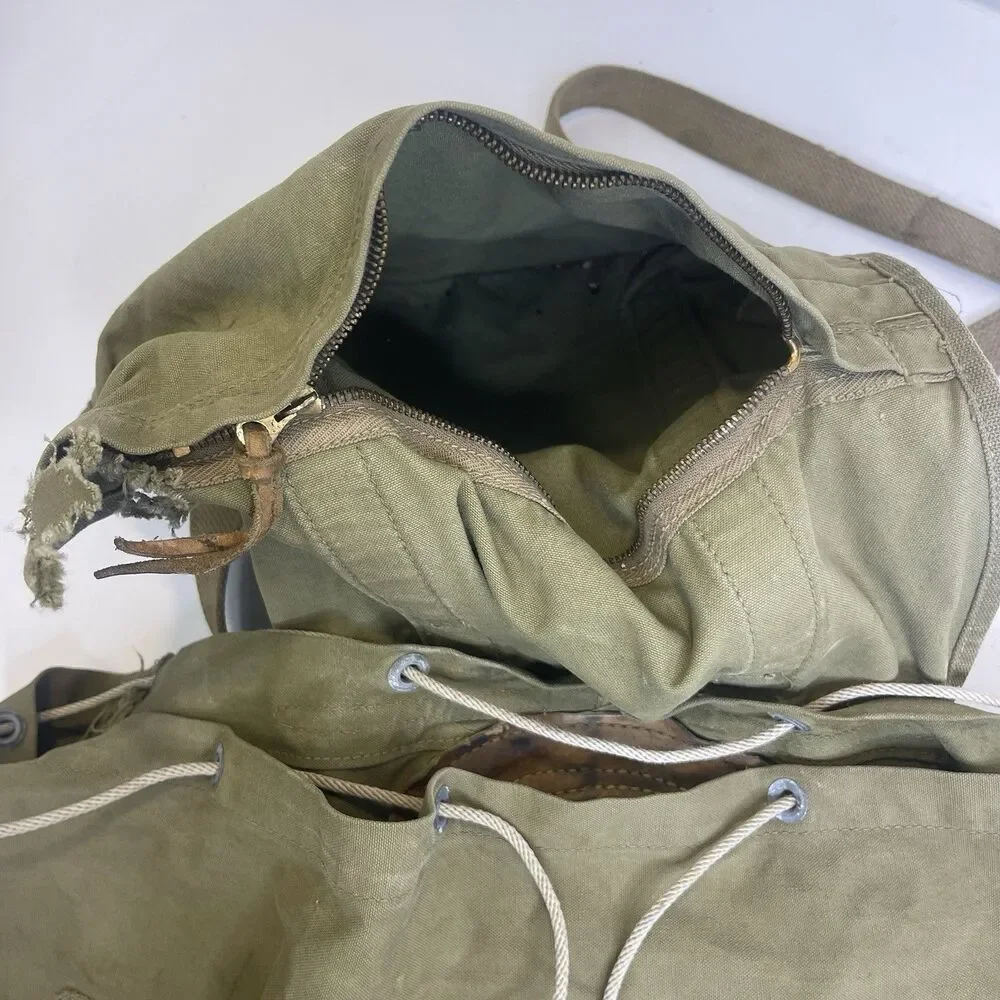 US Army WW2 Mountain Rucksack Avery 1943‎ Size 18x21x7